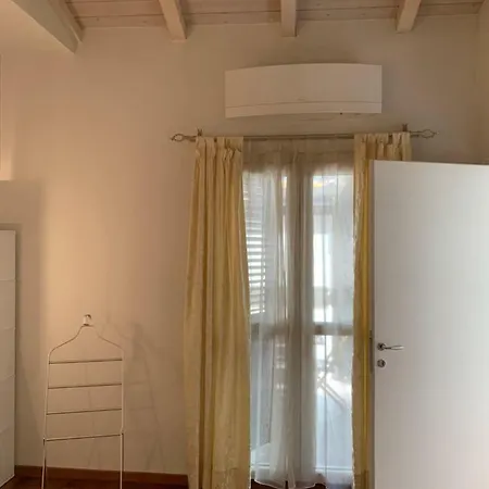 Casa Nel Borgo Болонья
